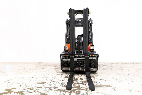 Linde H35D-01, 3,5 tons dieselmotivktstruck uthyres 6 of 8