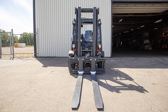 Linde H50D 02/600 (394) , 5-tons dieselmotvikt 2400-gaff 4 of 11