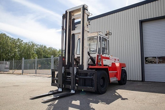 Svetruck 1260-32, 12-tons dieselmotviktstruck 3 of 17
