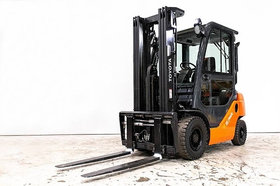Toyota Motviktstruck m rejäl lyfthöjd om 5m, 52-8FDF20 3 of 5