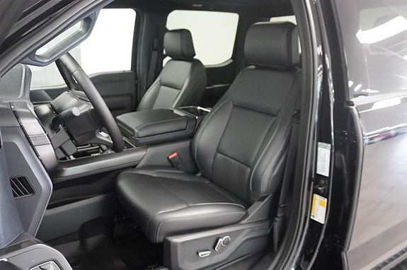 Ford F-150 8 of 28