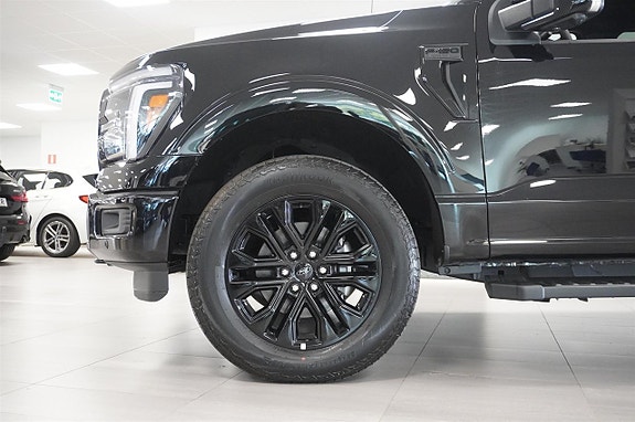 Ford F-150 3 of 28