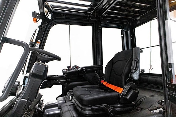 Doosan B45X-7, Ny 4,5-tons elmotviktstruck med hytt 9 of 10