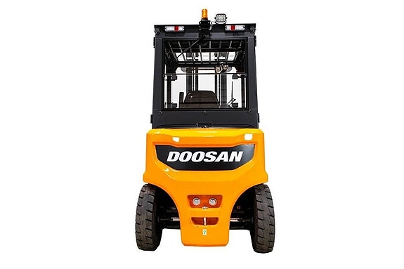 Doosan B45X-7, Ny 4,5-tons elmotviktstruck med hytt 3 of 10