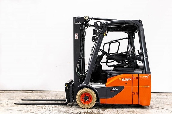 Linde E 14-02, smidig motviktstruck med non-marking däck 2 of 6