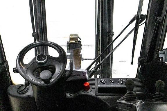 Linde E 20 P, välutrustad 2 tons motviktstruck med hytt 5 of 6