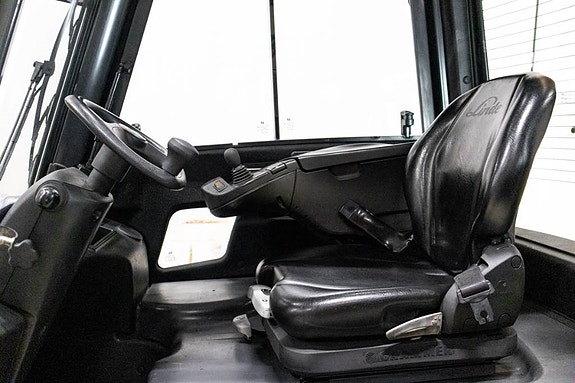 Linde E 20 P, välutrustad 2 tons motviktstruck med hytt 4 of 6