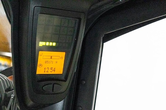 Linde E 20 P, välutrustad 2 tons motviktstruck med hytt 6 of 6