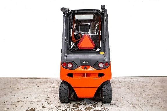Linde E 25, containergående 2,5-tons elmotviktstruck 8 of 10
