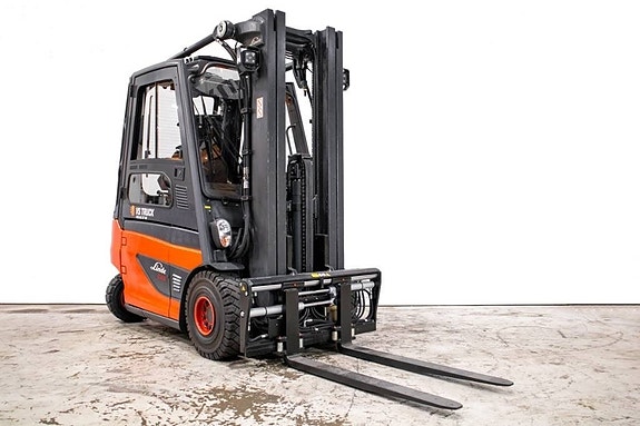 Linde E 25, containergående 2,5-tons elmotviktstruck 6 of 10