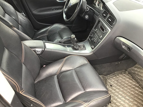 Volvo S60 14 of 20