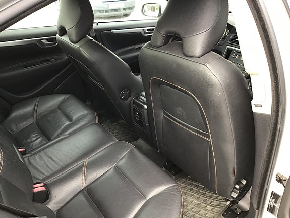 Volvo S60 10 of 20