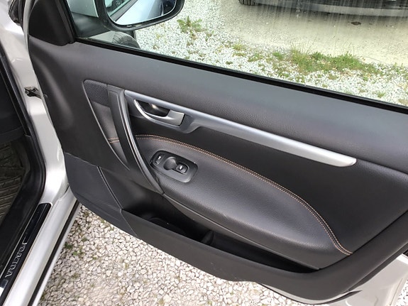 Volvo S60 16 of 20