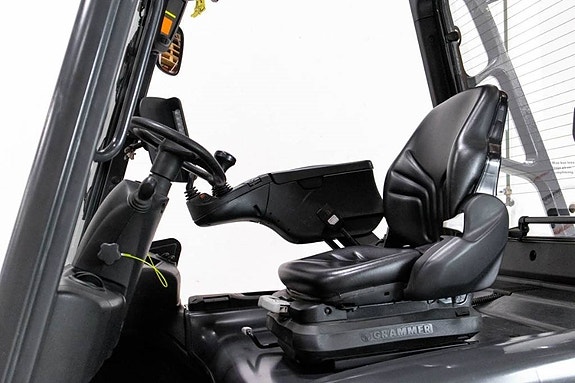 Linde E40, 4-tons elmotviktstruck med rejäl lyfthöjd 7 of 12