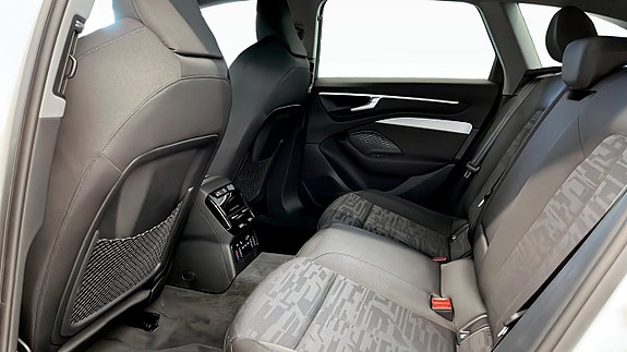 Audi A6 11 of 15