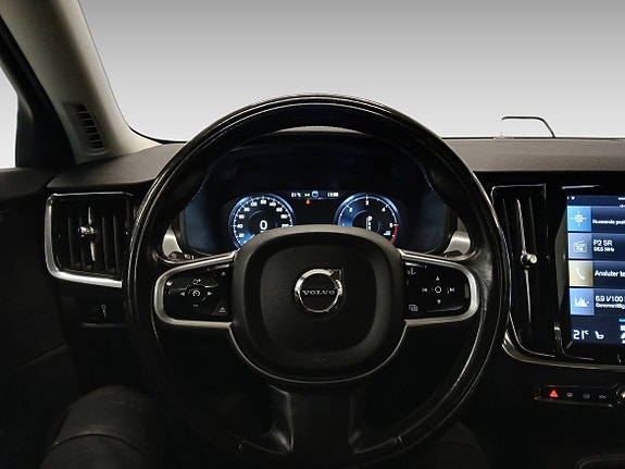 Volvo S90 8 of 14