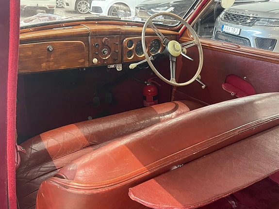 Jowett Javelin 13 of 21