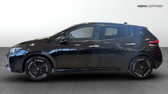 Nissan Leaf 4 of 5