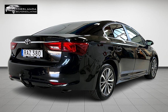 Toyota Avensis 6 of 14