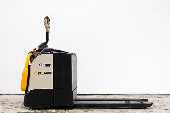 Crown WT 3040 E, Låglyftare säljs med nytt batteri 6 of 7