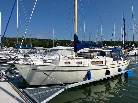 RASMUS 35 (HALLBERG-RASSY) — View photo 1