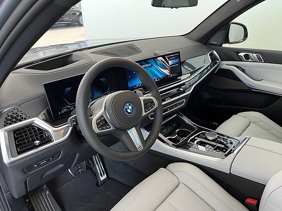 BMW X5 6 of 17