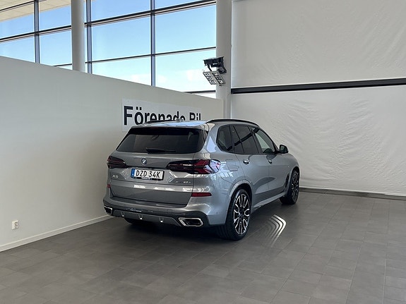 BMW X5 16 of 17