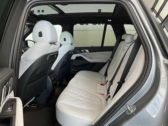 BMW X5 13 of 17