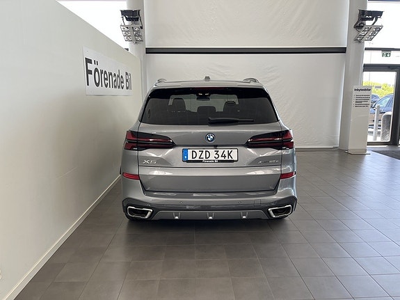 BMW X5 15 of 17