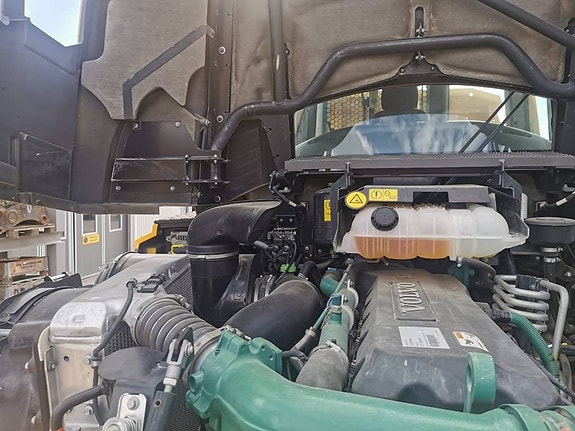 Volvo A 25 G 10 of 12