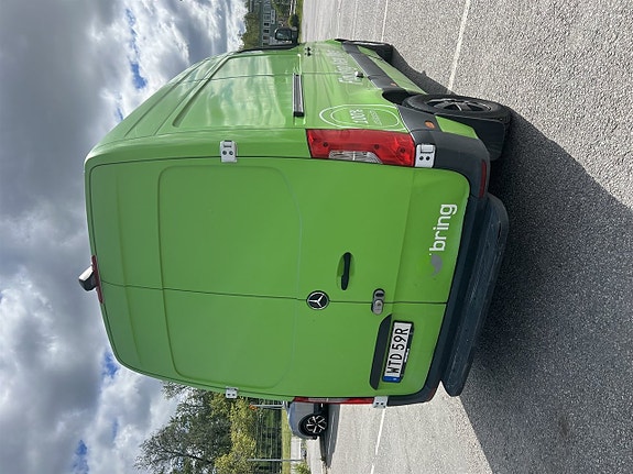 Mercedes-Benz Sprinter 208 4 of 5