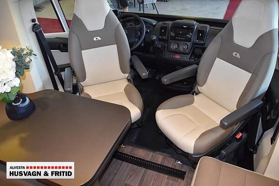 Adria Coral S670SLT 2 of 16