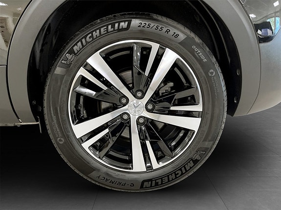 Peugeot 5008 16 of 17