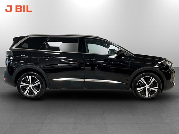 Peugeot 5008 15 of 17