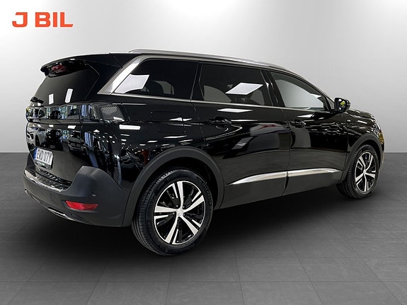 Peugeot 5008 3 of 5