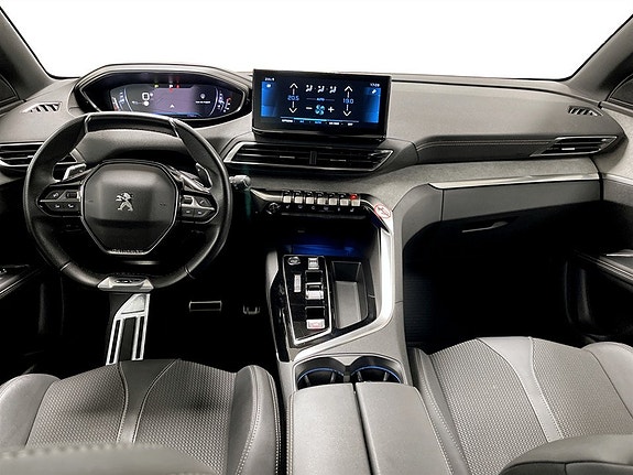 Peugeot 5008 6 of 17