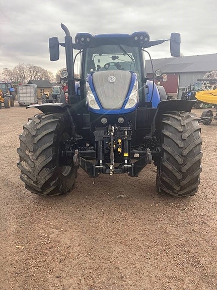 New Holland T7.270 AC ST5 4 of 9