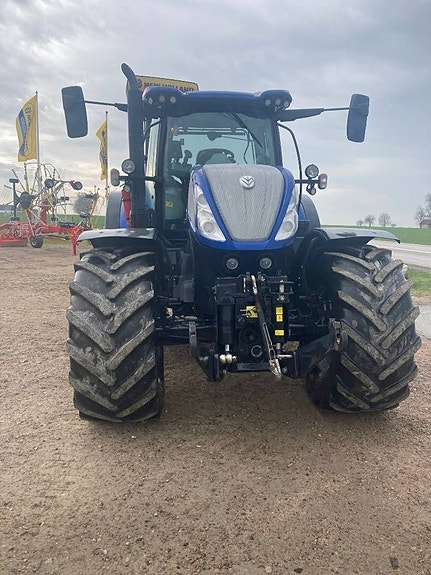 New Holland T 7.270 AC 8 of 12