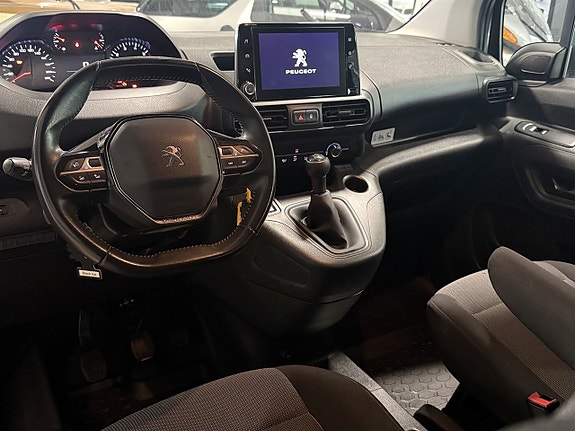 Peugeot Partner 6 of 12