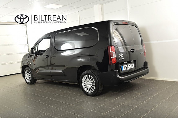 Toyota Proace City 3 of 5