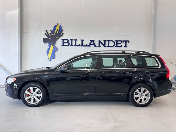 Volvo V70 3 of 5