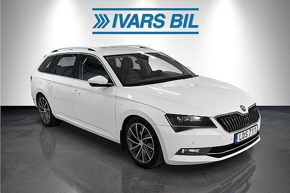 Skoda Superb 2 of 5