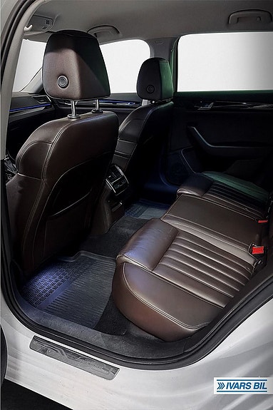 Skoda Superb 5 of 5