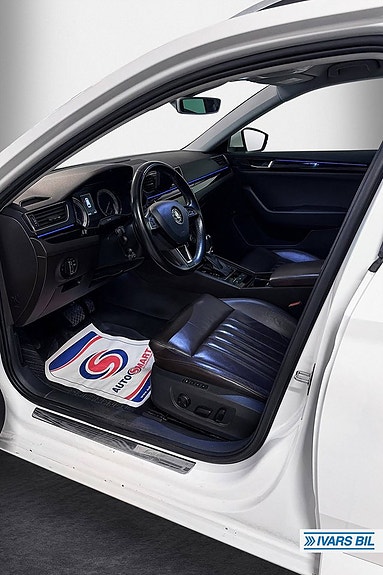 Skoda Superb 4 of 5