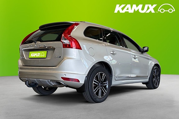 Volvo XC60 4 of 5