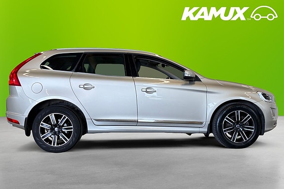 Volvo XC60 2 of 5