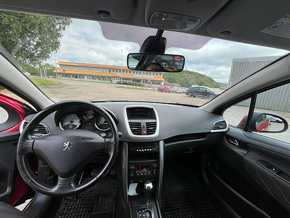 Peugeot 207 8 of 9