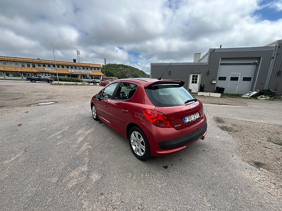 Peugeot 207 4 of 5