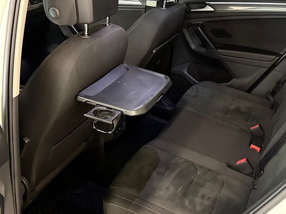 Volkswagen Tiguan 12 of 29