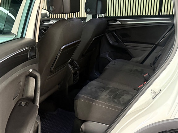 Volkswagen Tiguan 11 of 29